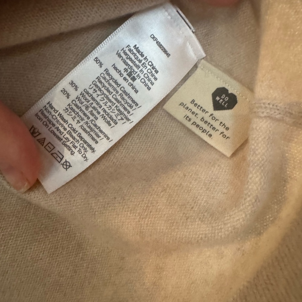 NWT MADEWELL Resourced Cashmere Carlyn Crop Sweater Tank - Picture 6 of 6